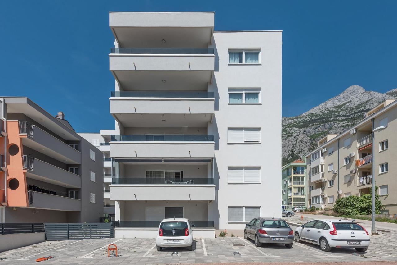 Luxury Apartment Smile-Sea View Макарська Екстер'єр фото