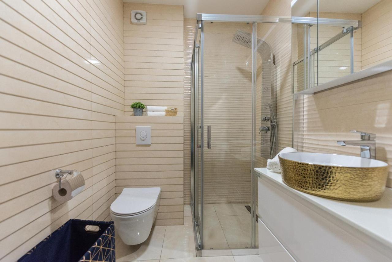 Luxury Apartment Smile-Sea View Макарська Екстер'єр фото